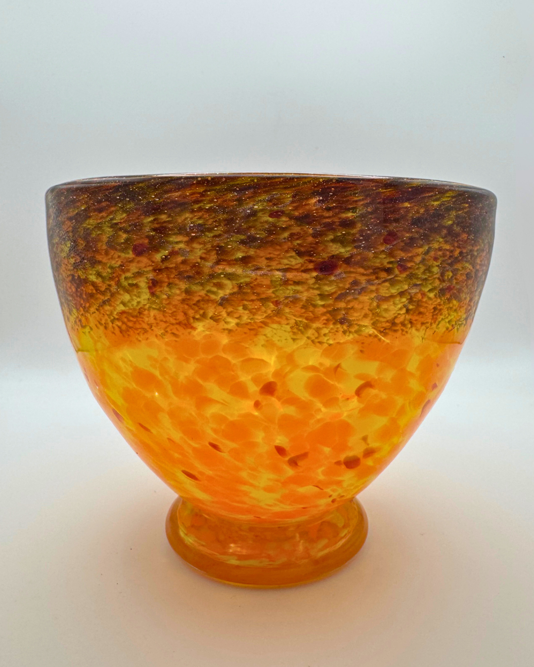 Monart LG Black & Orange 4¾" Footed Bowl, 1920s/30s