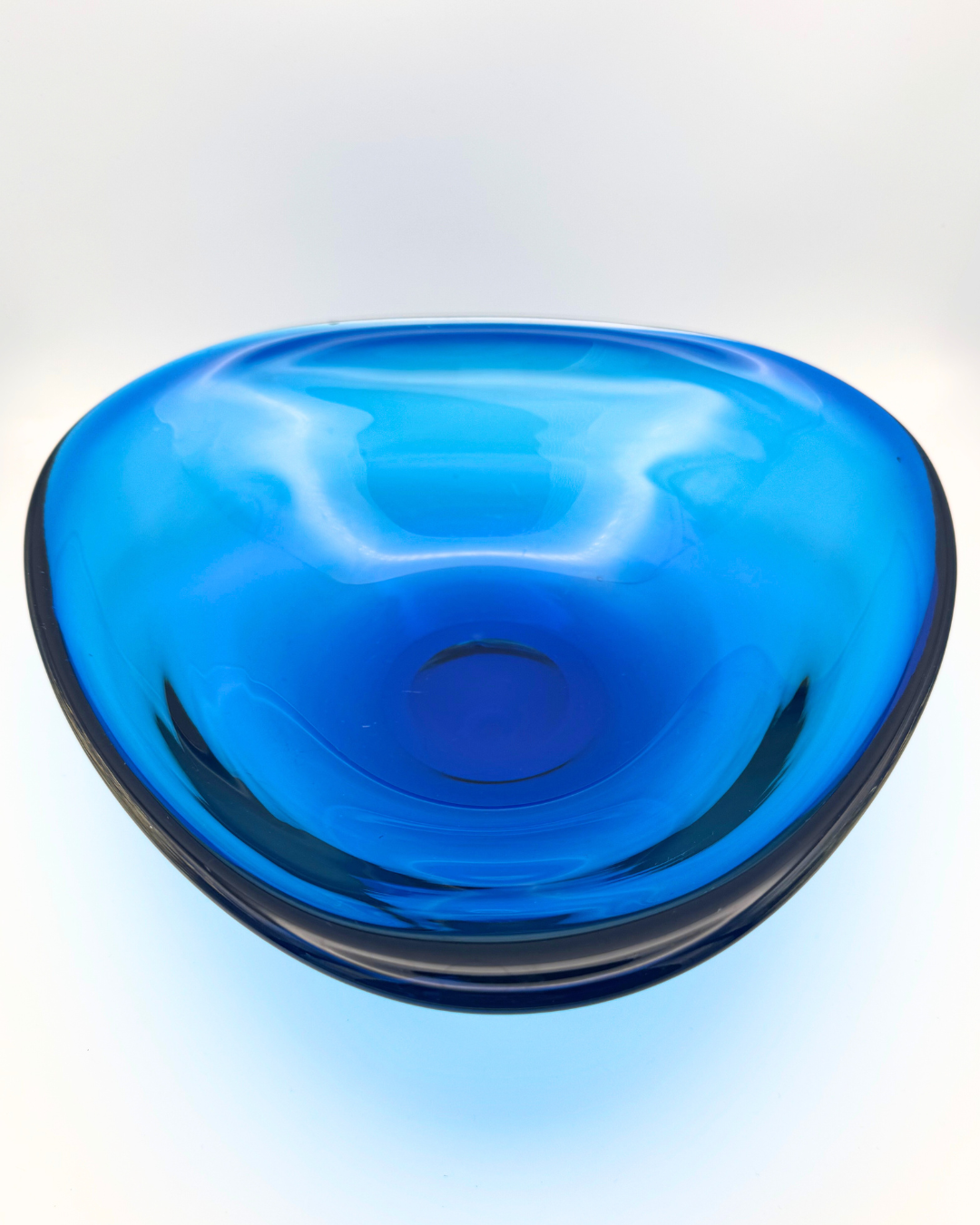 Midcentury Whitefriars #9526 Large Kingfisher Blue Tricorn Encased Glass 10" Fruit Bowl, Designed by Geoffrey Baxter, 1960s