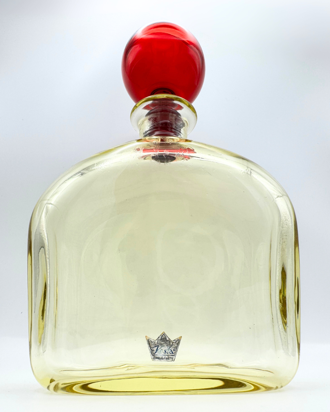 Kosta LH 1519 Citrine Decanter by Vicke Lindstrand, Sweden, c. 1950s–60s