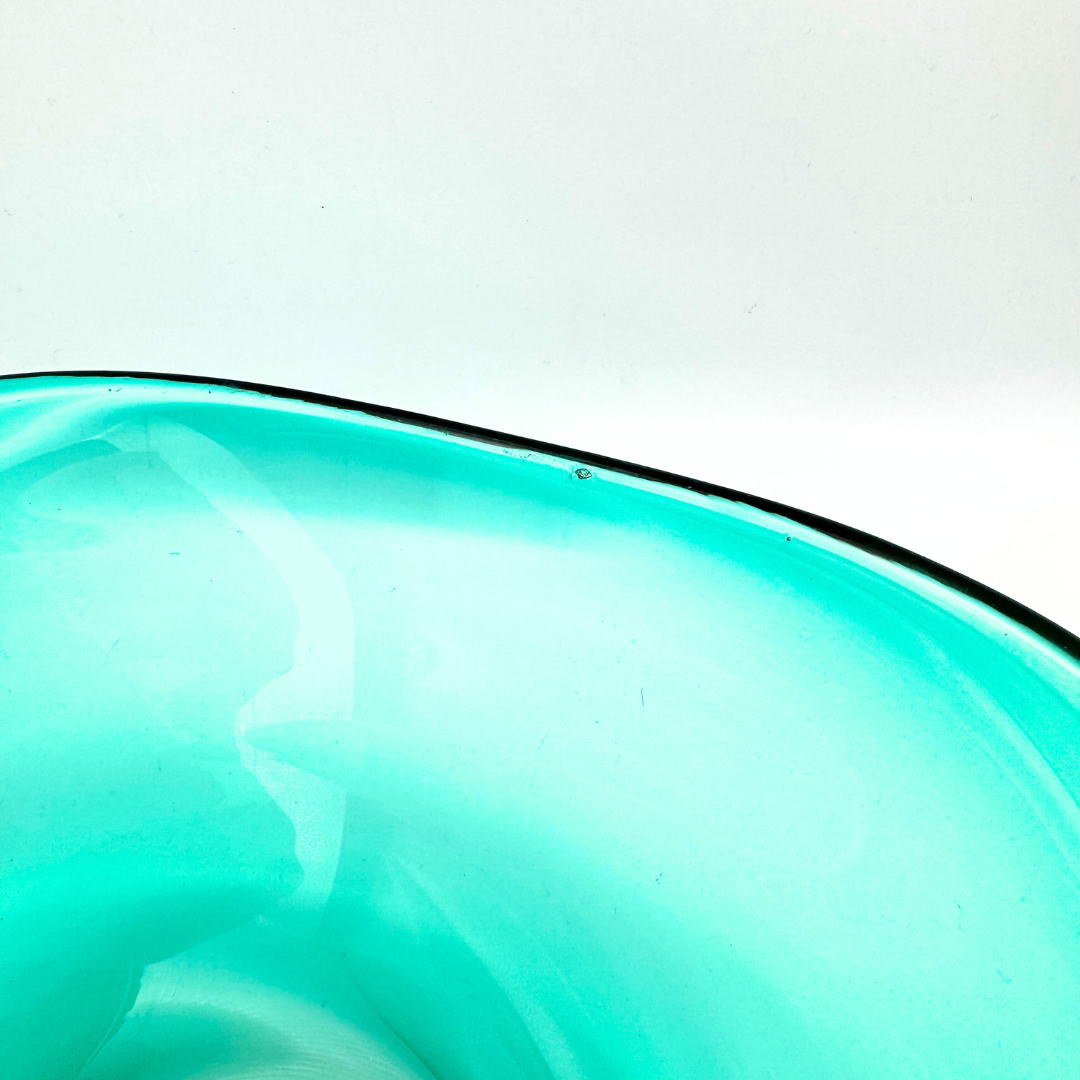 Midcentury Whitefriars #9525 Large Green Tricorn Encased Glass Fruit Bowl, Designed by Geoffrey Baxter, 1960s
