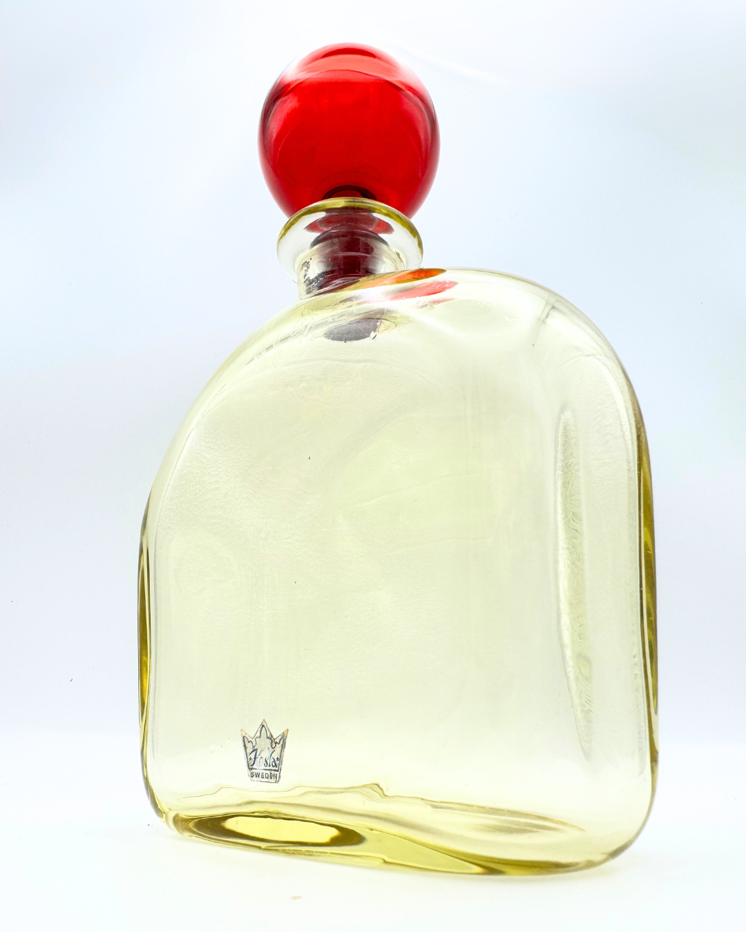 Kosta LH 1519 Citrine Decanter by Vicke Lindstrand, Sweden, c. 1950s–60s