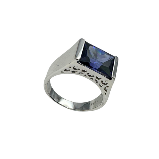 Lab Grown Sapphire Sterling Silver filigree Ring